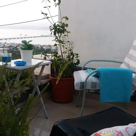 בית נופש Vista Sobre O Mar E Cidade אלמאדה